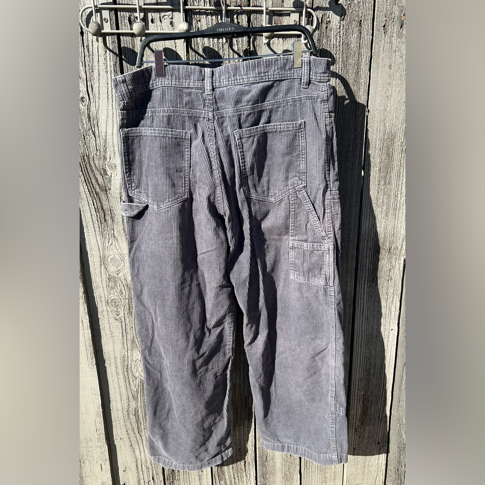 No Boundaries Men’s Corduroy Cargo Pants In Grey Color. - Picture 3 of 5